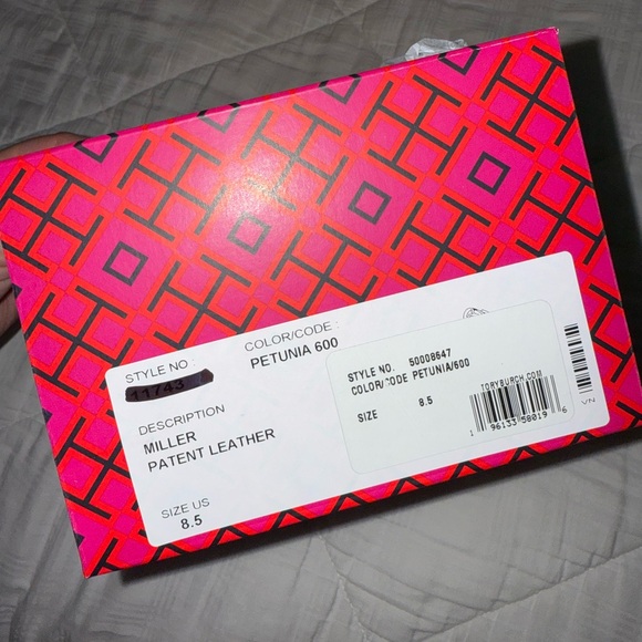 Tory Burch - Picture 1 of 3